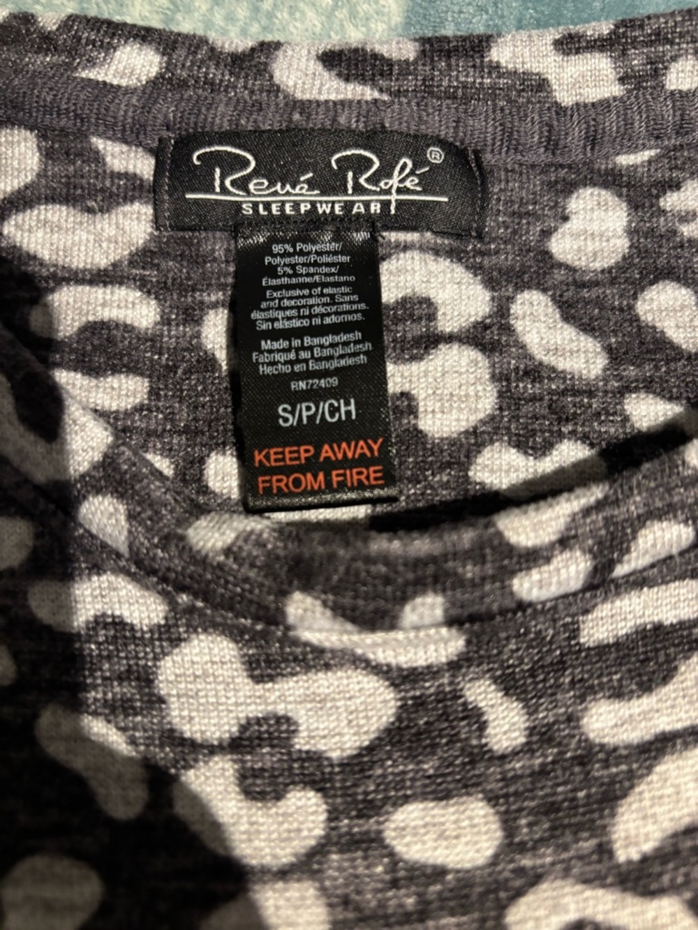 Super soft capri PJ set! Never worn - Picture 3 of 5